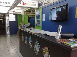 Waterfront Backpackers - Hostel