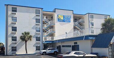 Traders Inn Beach Club