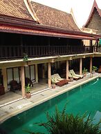 Ruean Thai Hotel