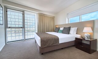 Empire Apartment Hotel