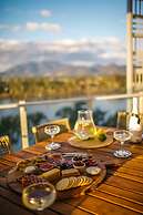 Empire Apartment Hotel