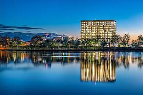 Empire Apartment Hotel