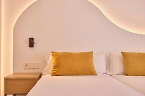 Universal Hotel Bikini