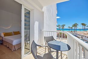 Universal Hotel Bikini