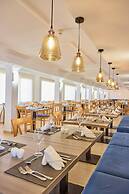 Universal Hotel Bikini