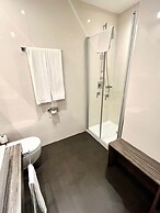 Air Rooms Madrid by HelloSky