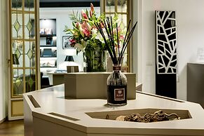 Piazza Farnese Luxury Suites