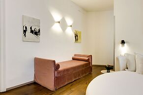 Piazza Farnese Luxury Suites
