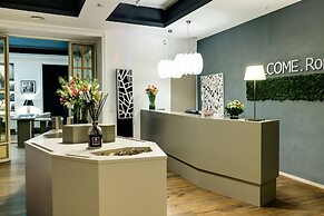 Piazza Farnese Luxury Suites