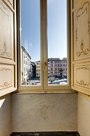 Piazza Farnese Luxury Suites