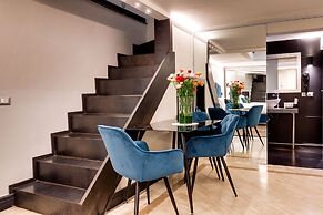 Piazza Farnese Luxury Suites