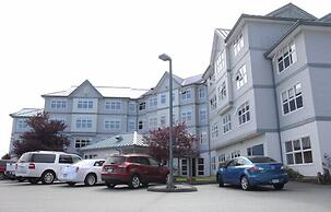 Quarterdeck Inn Port Hardy