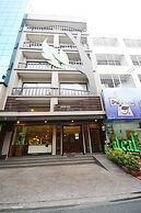 Aleaf Bangkok Hotel