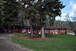Stoney River Lodge