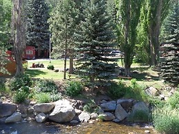 Stoney River Lodge