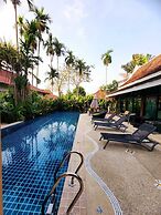 Cocoville Phuket Resort