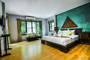 Cocoville Phuket Resort