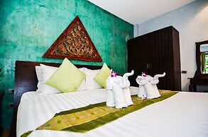 Cocoville Phuket Resort