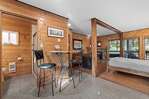 Wild Pacific Waterfront Cabins