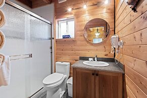 Wild Pacific Waterfront Cabins