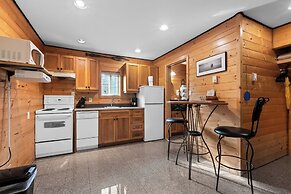 Wild Pacific Waterfront Cabins