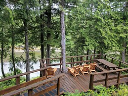 Wild Pacific Waterfront Cabins