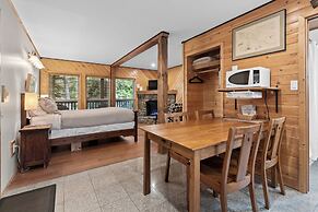 Wild Pacific Waterfront Cabins