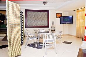 Bethel Heights Hotel