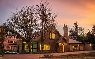 Howard Johnson by Wyndham Yerba Buena