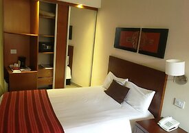 Howard Johnson by Wyndham Yerba Buena