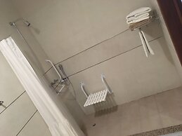 Howard Johnson by Wyndham Yerba Buena