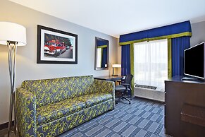 Holiday Inn Express & Suites Ann Arbor West by IHG