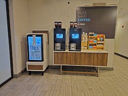 Holiday Inn Express & Suites Ann Arbor West by IHG