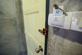 Seabox Khaolak Hostel