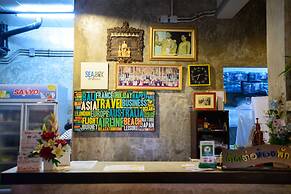 Seabox Khaolak Hostel
