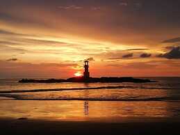 Seabox Khaolak Hostel