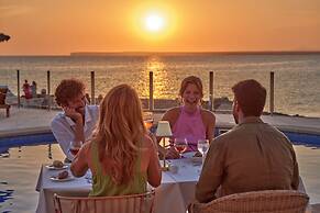 Universal Hotel Cabo Blanco - Adults Only