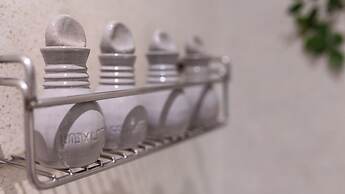 Lynnaya Urban River Resort