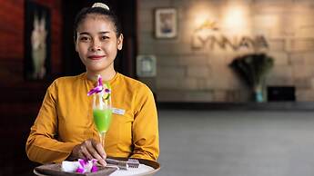 Lynnaya Urban River Resort