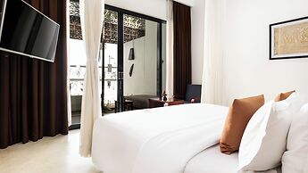 Lynnaya Urban River Resort