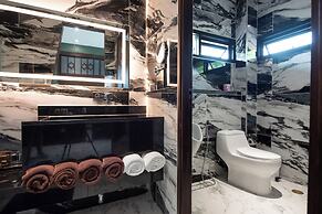 Ao Cho Grandview Hideaway Resort