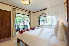 Ao Cho Grandview Hideaway Resort