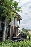 Ao Cho Grandview Hideaway Resort