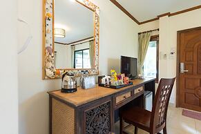 Ao Cho Grandview Hideaway Resort