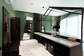 Ao Cho Grandview Hideaway Resort