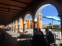 Hotel Calli Quetzalcoatl