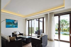 Morning Glory Mountain View 4BR Villa with Pool