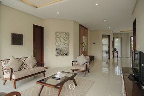 Morning Glory Mountain View 4BR Villa with Pool