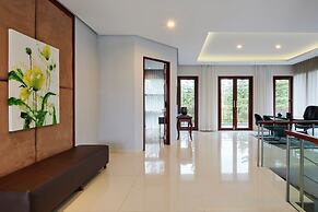 Morning Glory Mountain View 4BR Villa with Pool