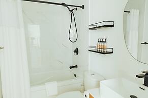 Ucluelet Wildwood Inn